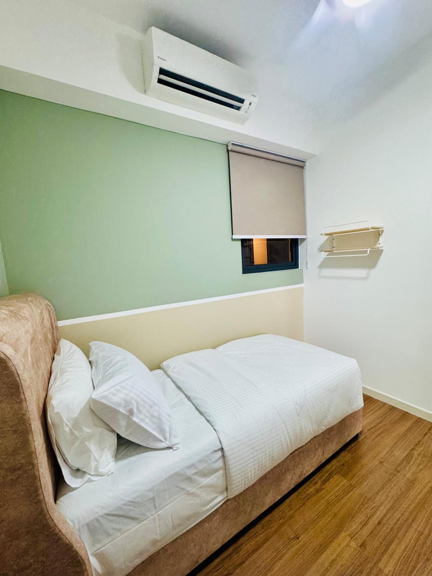 Luxury 4 Bedroom At Near Maluri Mrt By Suhad Suits Kl Pangsapuri *